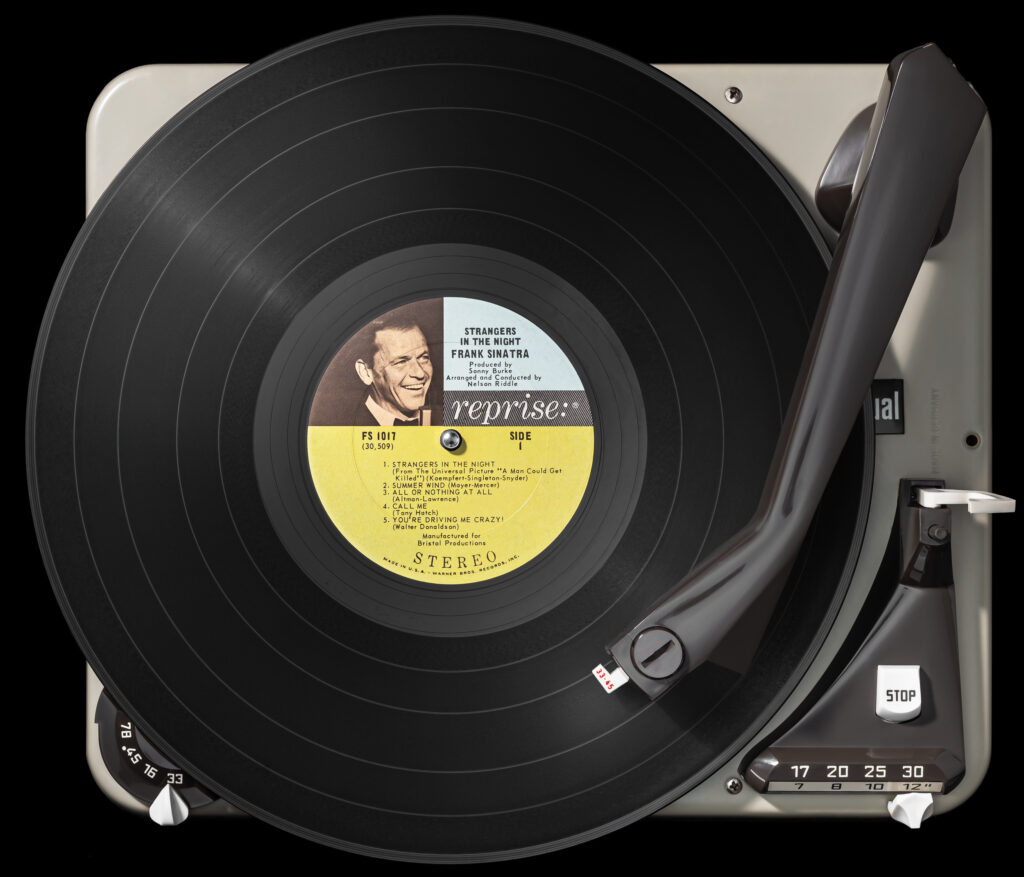 Vinylography No. 49 Frank Sinatra Strangers In The Night on Dual P 1007